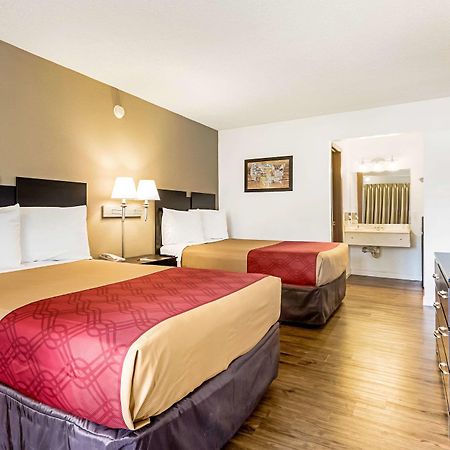 Econo Lodge Airport I-35 North Farmers Branch Exteriér fotografie