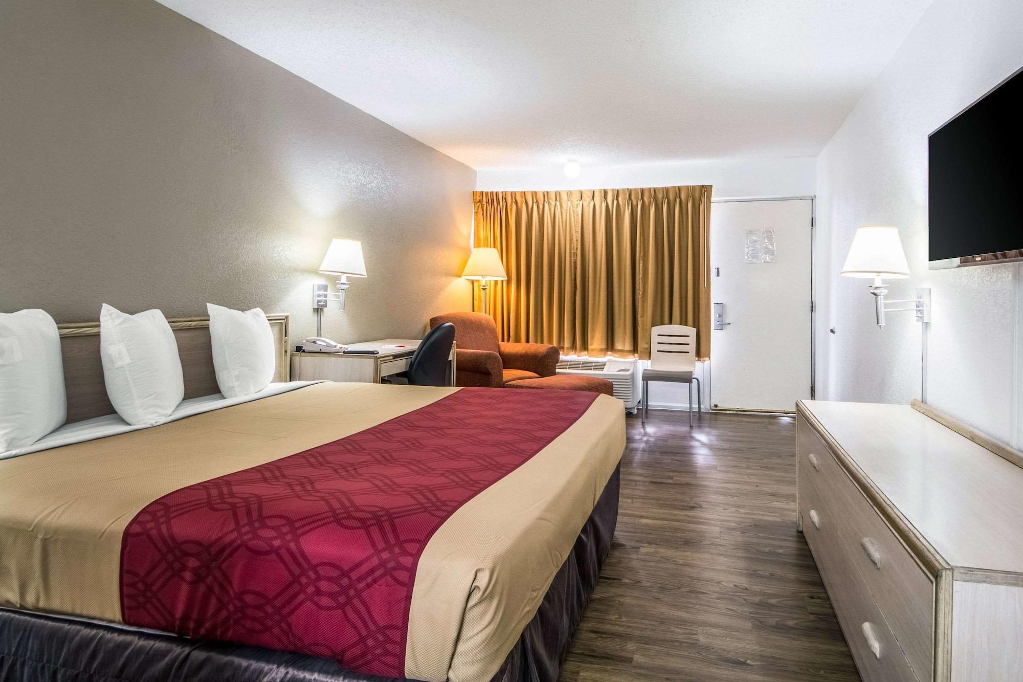 Econo Lodge Airport I-35 North Farmers Branch Exteriér fotografie