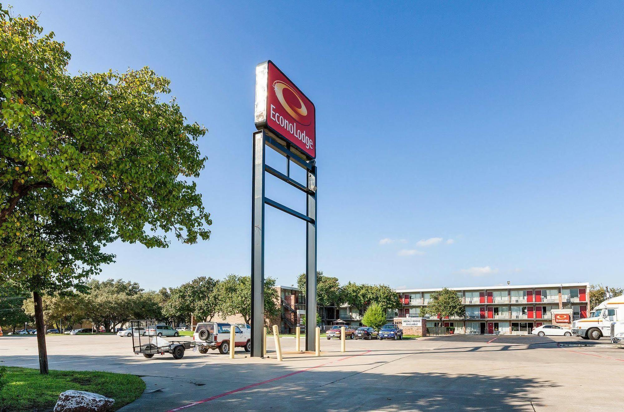 Econo Lodge Airport I-35 North Farmers Branch Exteriér fotografie