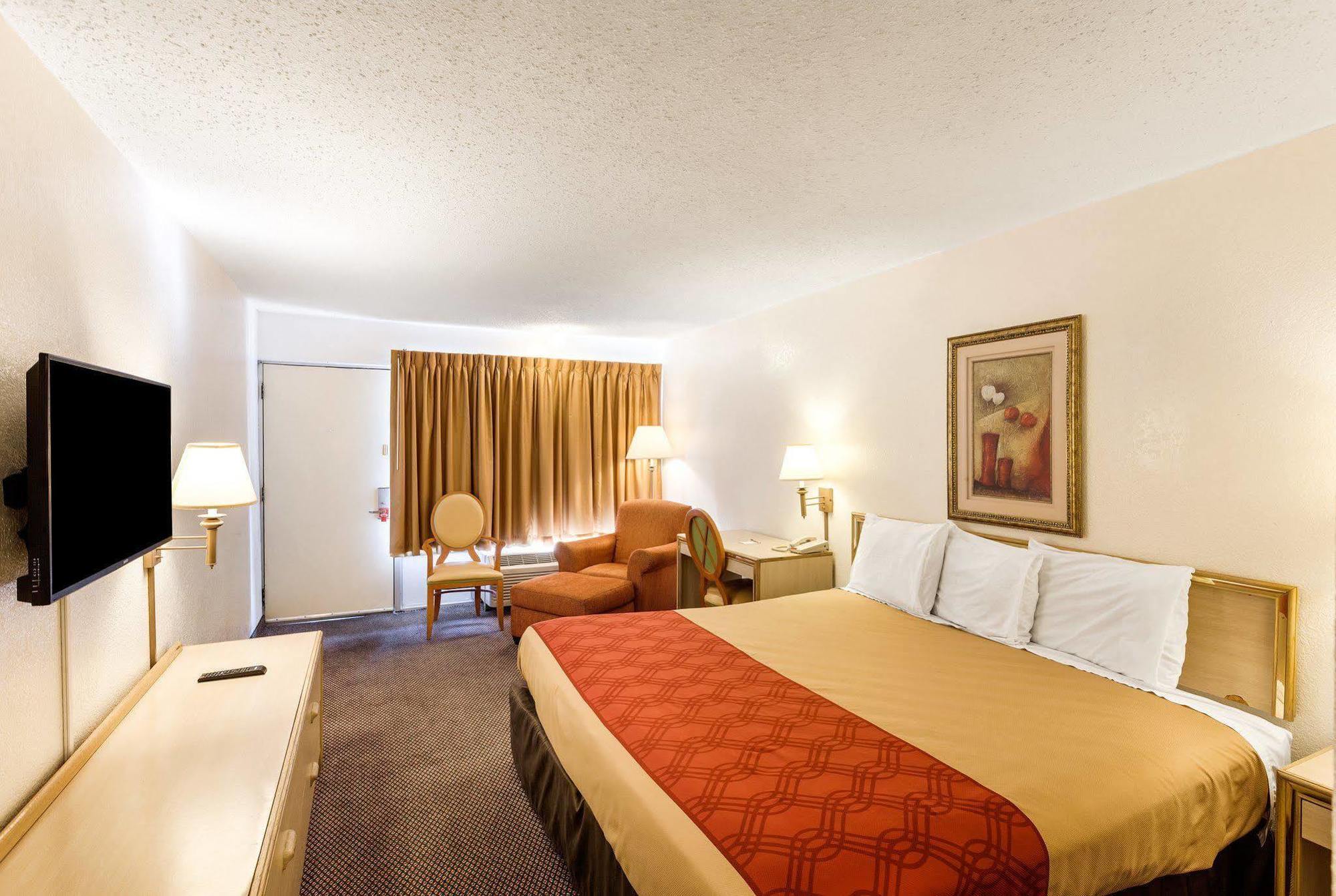 Econo Lodge Airport I-35 North Farmers Branch Exteriér fotografie