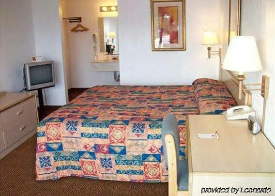Econo Lodge Airport I-35 North Farmers Branch Exteriér fotografie